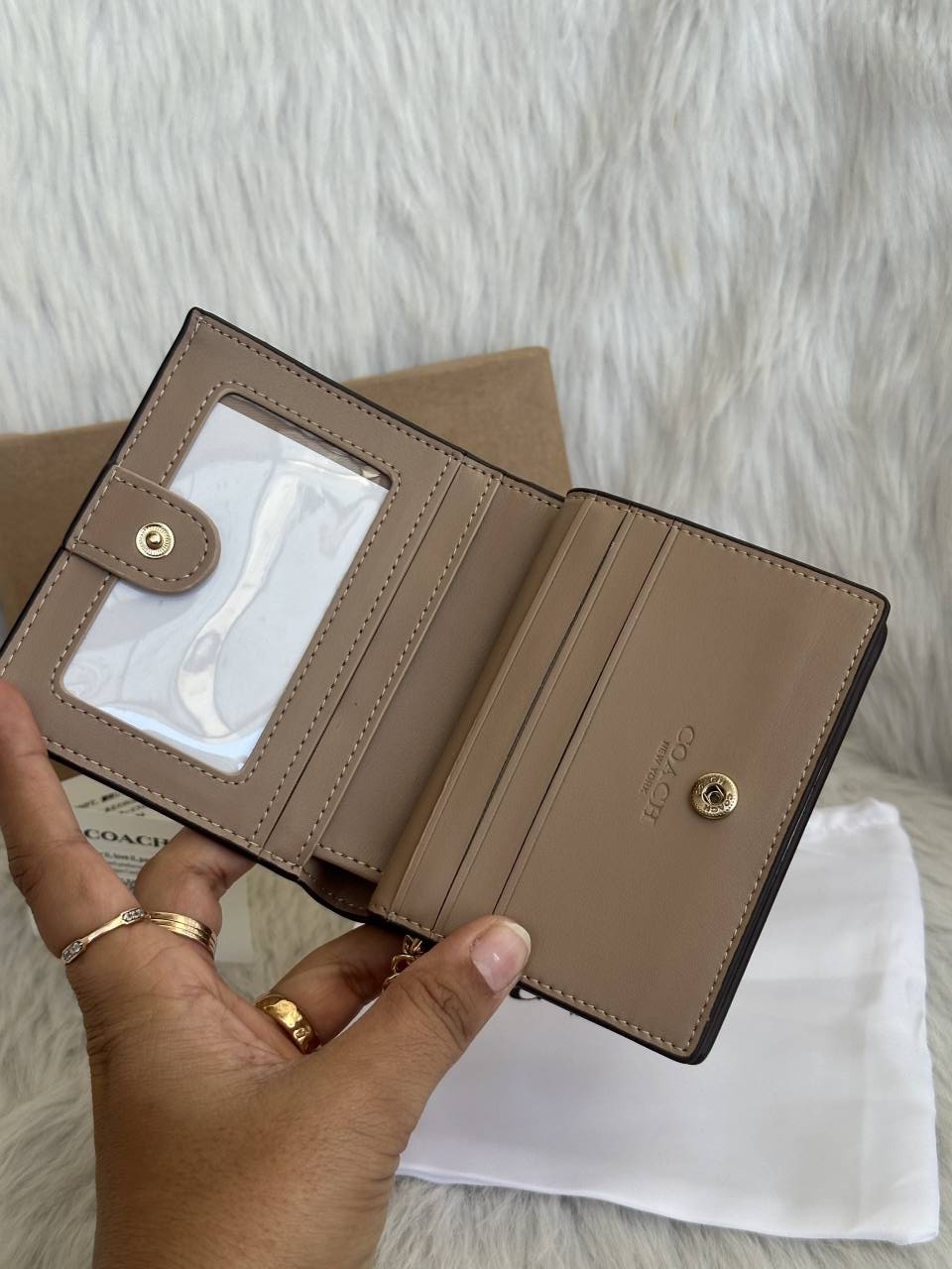 Coach_Snap_Wallet_Strawberry_Edition_Coded_With_OriginalBox_DustCover_Tags