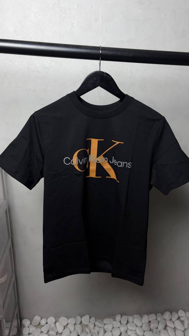 Calvi Klein Premium Round Neck T-Shirt 2809