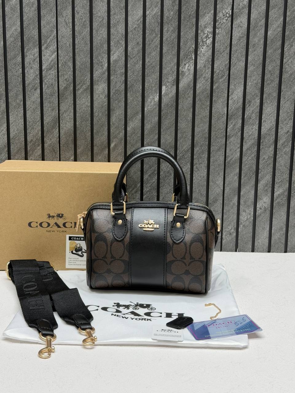 Coacch Rowan Mini Coffee Black With OriginalBox DustCover