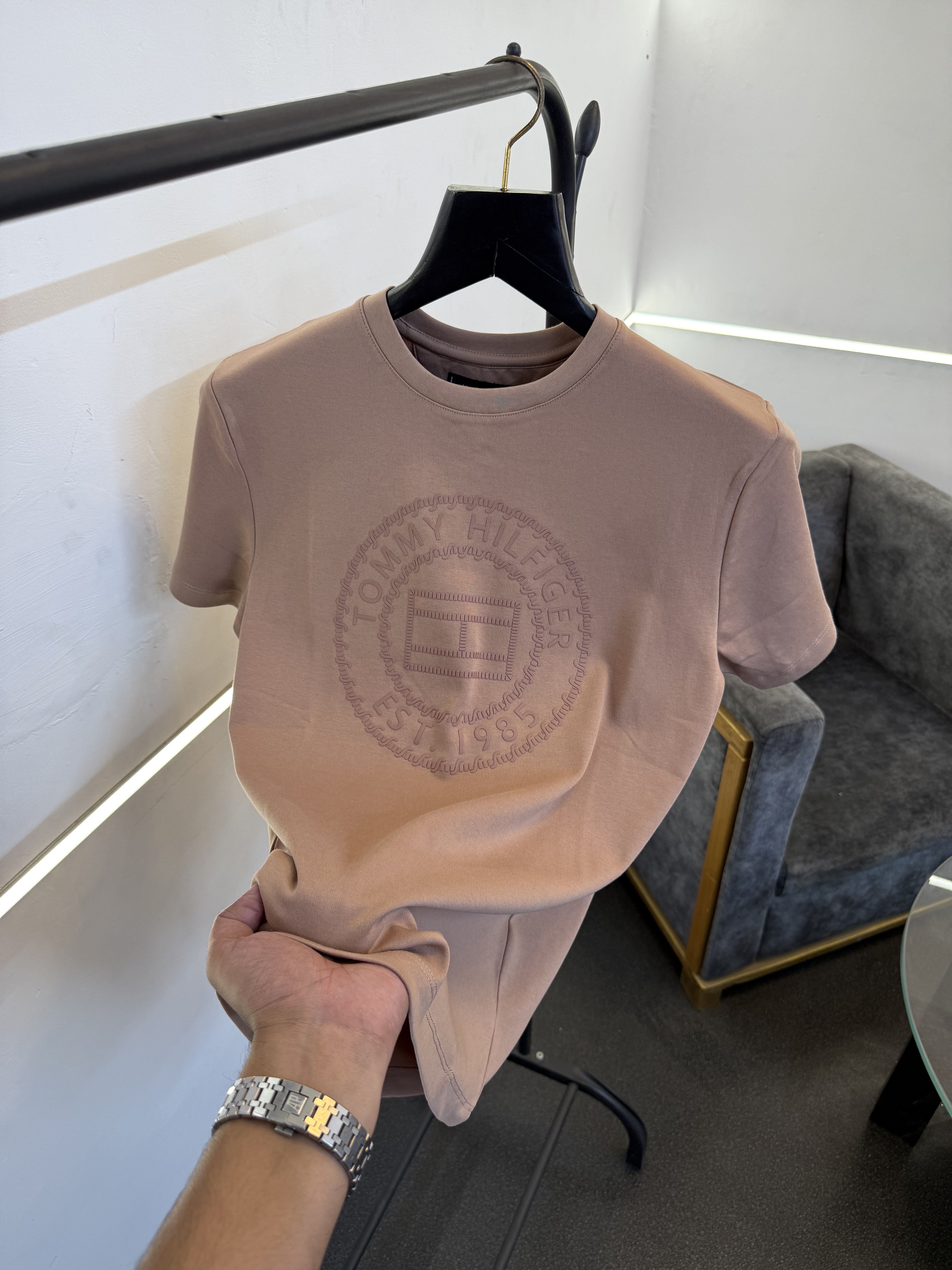 Tommy hilfigar round neck imported tshirt peach