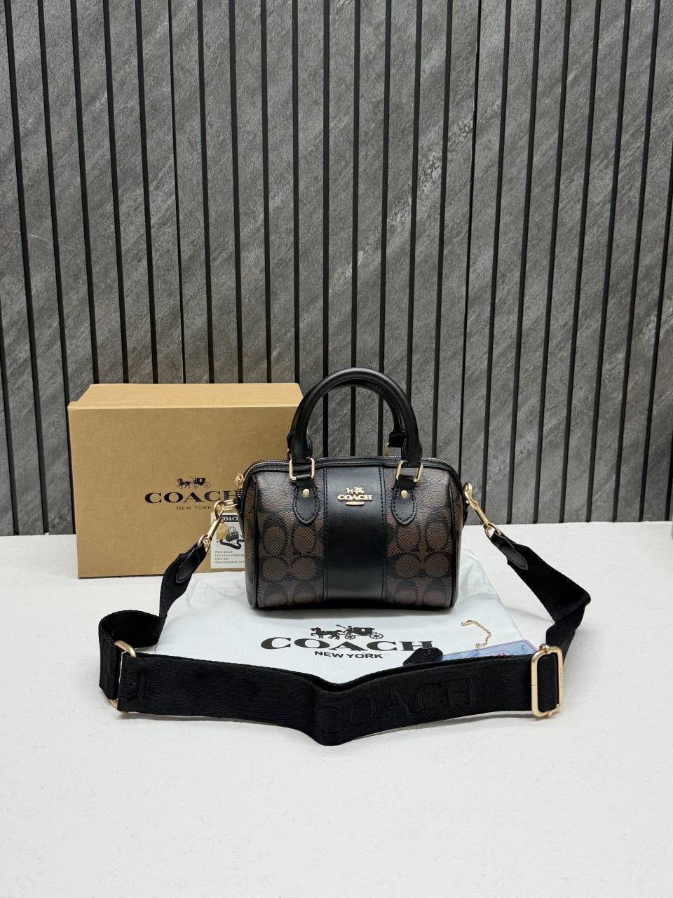 Coacch Rowan Mini Coffee Black With OriginalBox DustCover