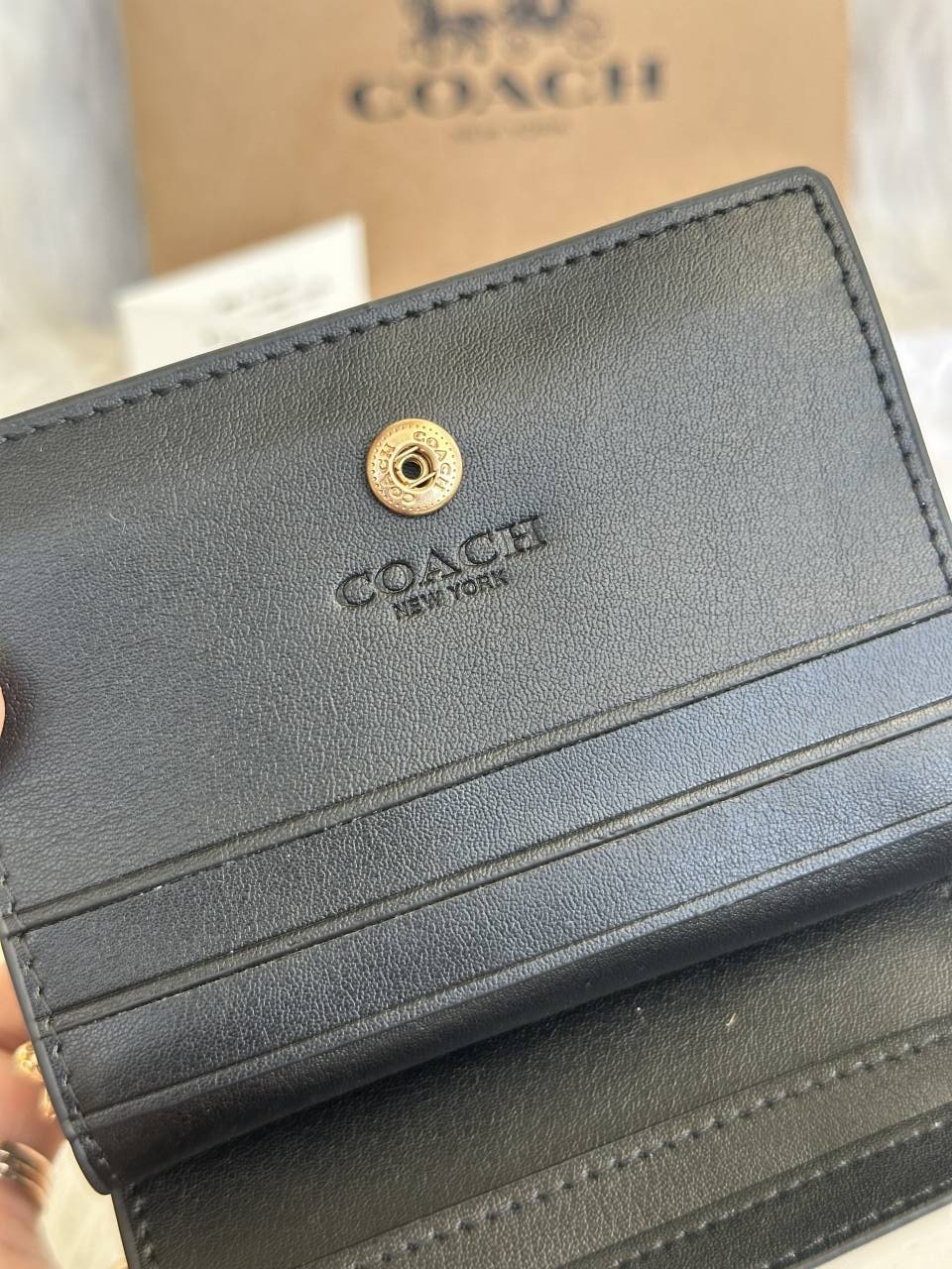 Coach_Snap_Wallet_Black_Edition_Coded_With_OriginalBox_DustCover_Tags