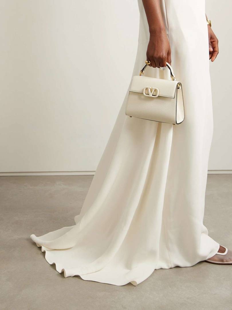 Valentynoo White VSling TopHandle ShoulderBag With DustCoverhut