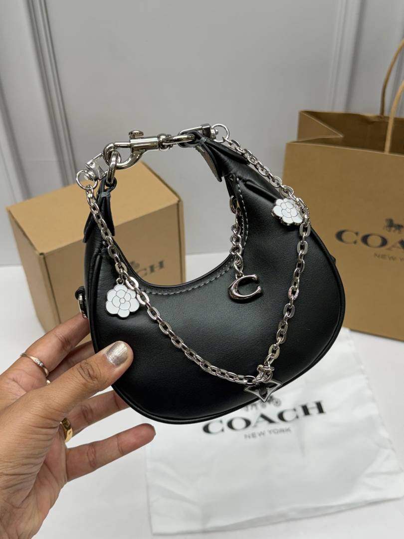 Coacch CB Jonie Black Silver With Charm OriginalBox CarryBag DustCover