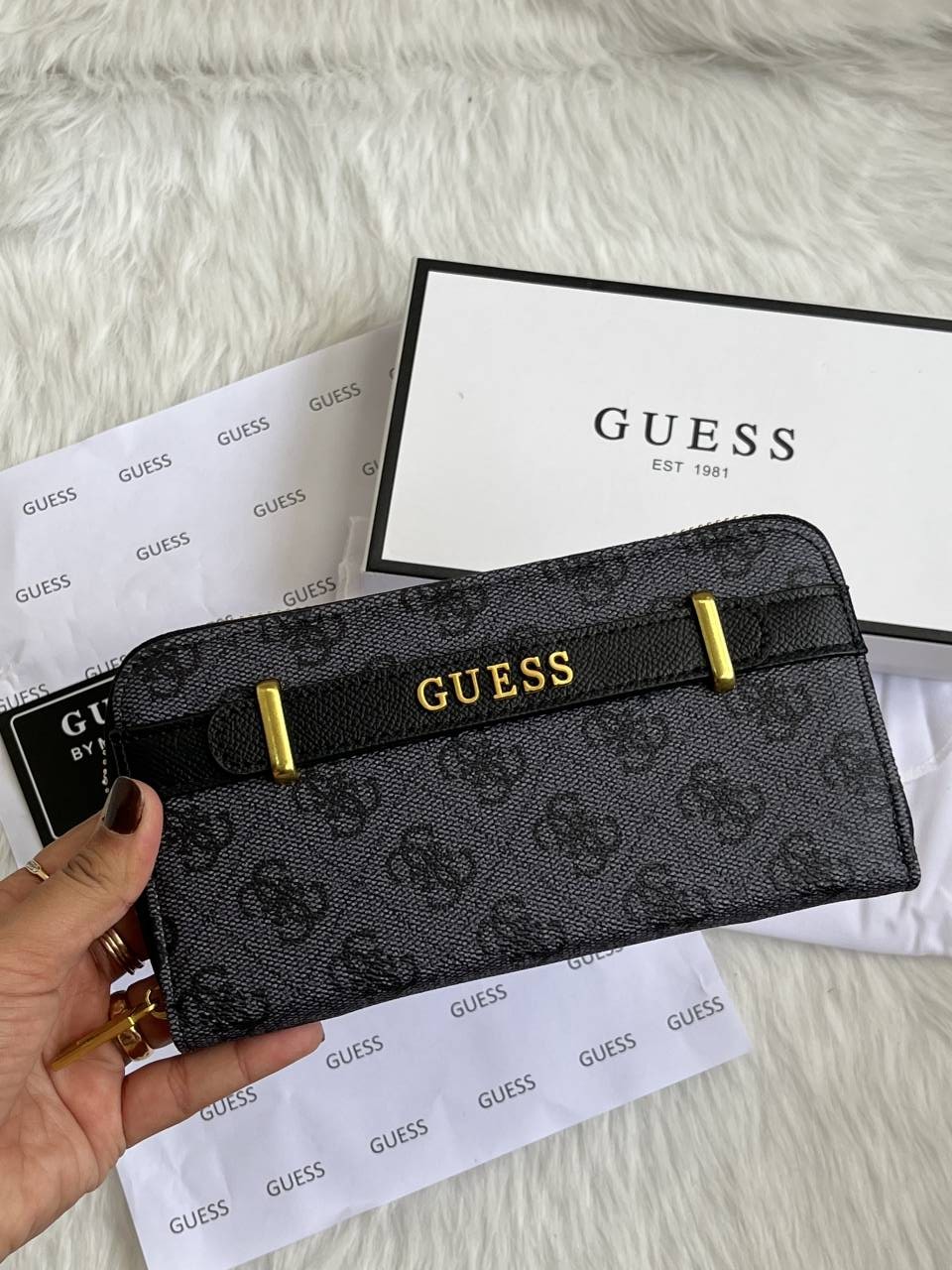 Guess 006 Gray Long Wallet With Original Box DustCover Card Packaging