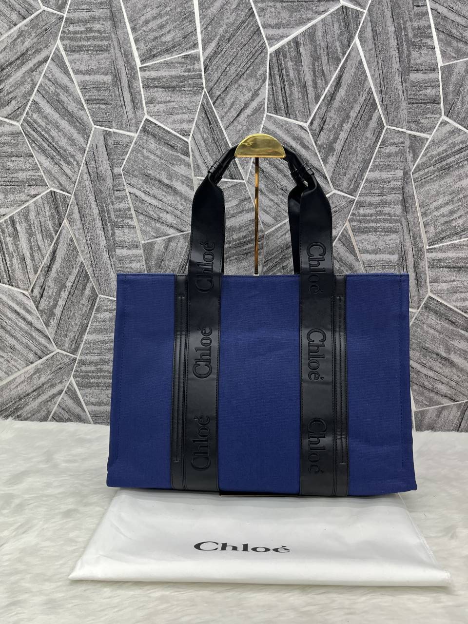Chloe Woody Canvas Tote Bag Large With Dust Cover