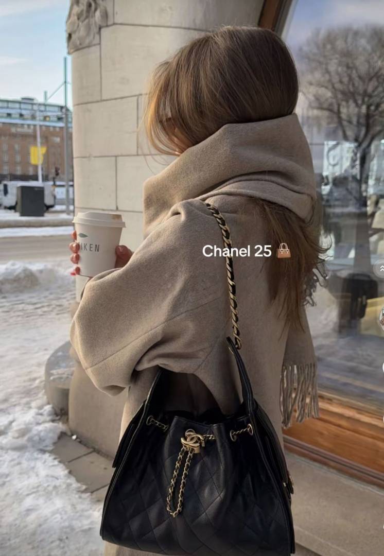 Chennel_CB_25_Wine_Medium_Shoulderbag_With_OriginalBox_CarryBag_DustCover