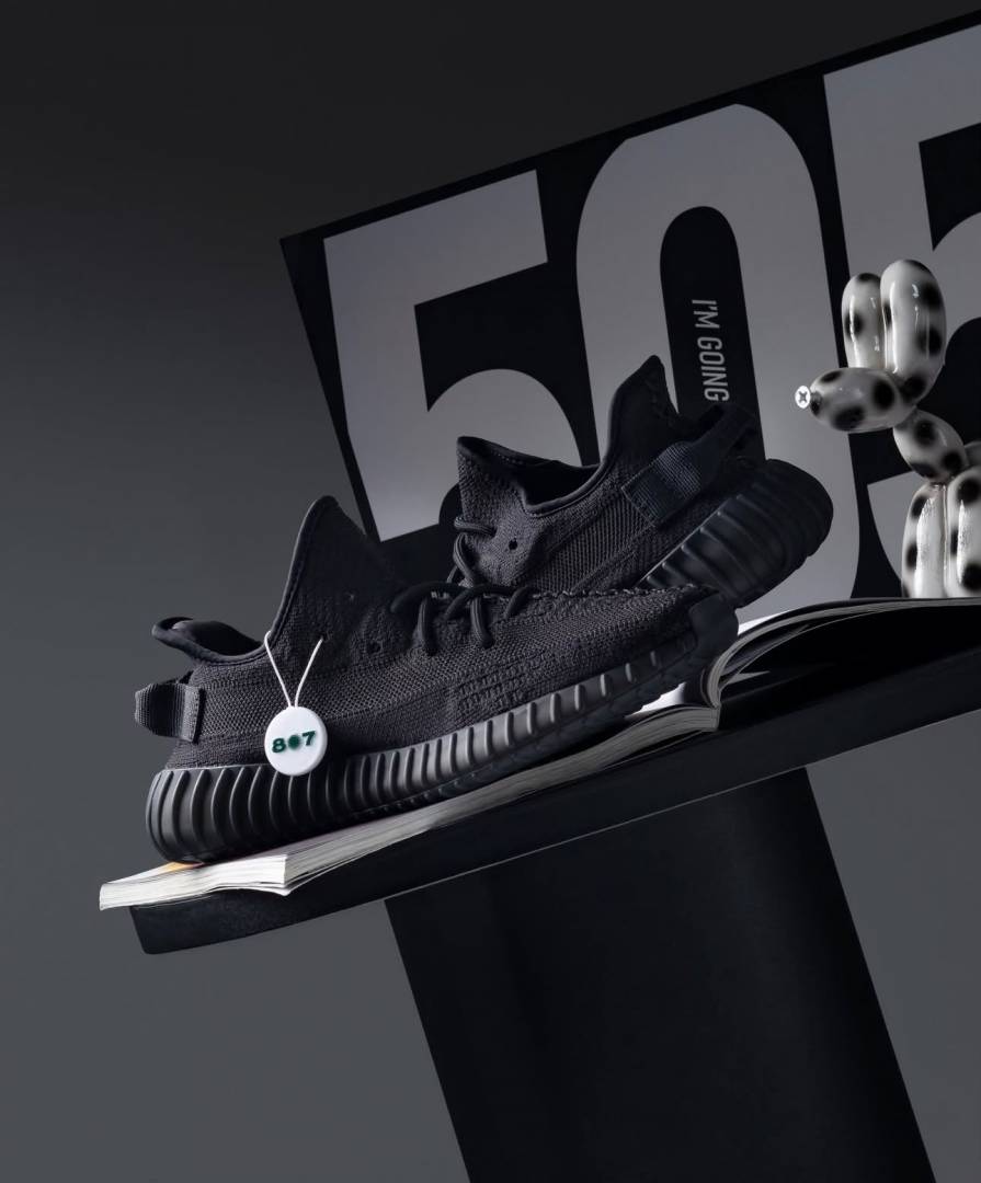 ADIDAAS YEEZY BOOST 350 V2 ONYX