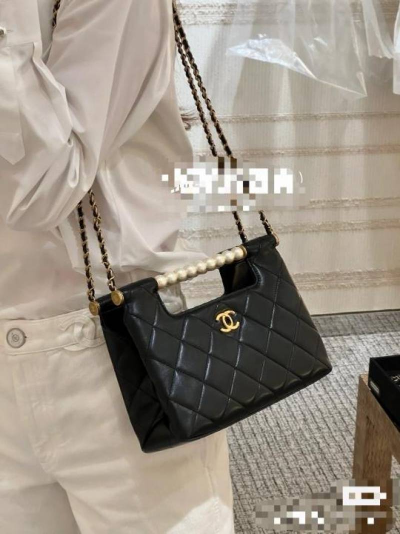 Channel Pearl Classic Flap Shoulder Bag With OG Box & Dust Bag (Black - 1160)