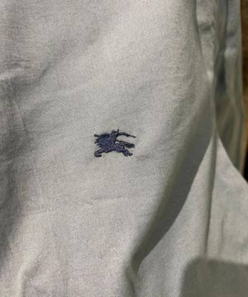 BURBERY IMPORTED STORE ARTICLE SHIRT