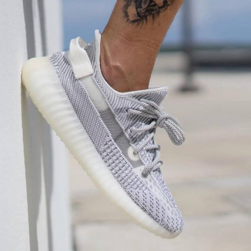 Adiddas Yeezy Boost 350 V2  Static With Full Accessories SEMI UA