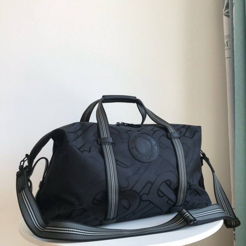 Burbery_Monogram_Recycled_Polyester_Jacquard_HoldAll_Duffle_With_DustCover