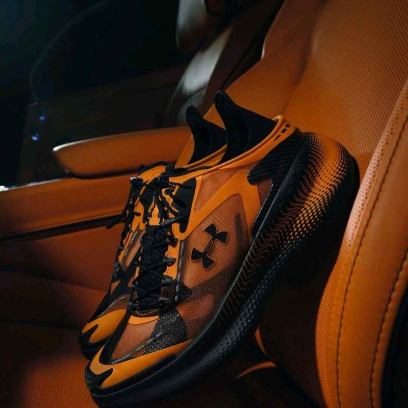 Underr Armour Echo X Mansory SlipSpeed Black Squad Orange 6099