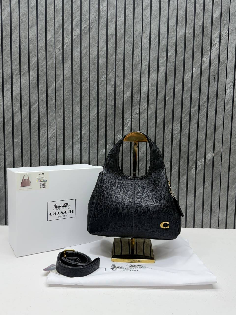 Coacch Lana 23 Black With OriginalBox DustCover LongBelt