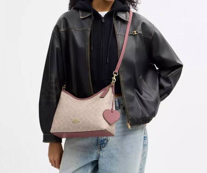Coacch Laurel Special Edition PinkHeart Hobo Tote With OriginalBox DustCover Tag
