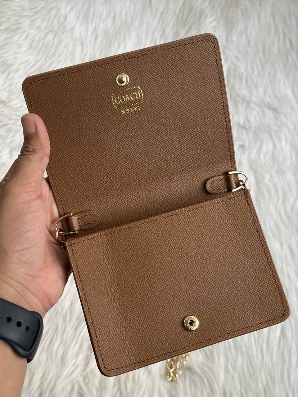 Coacch 122 ApFlower ChainOnWallet With OriginalBox DustCover BrandCard