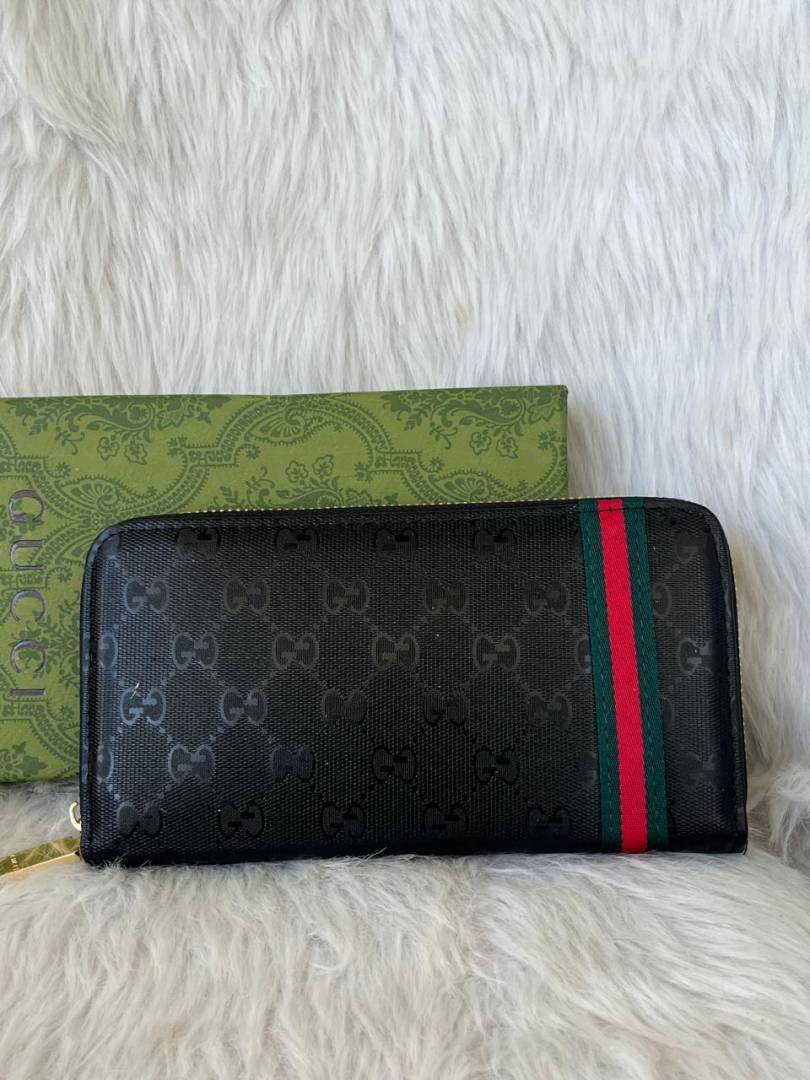 Guchi_150_Zippy_LongWallet_With_OriginalBox