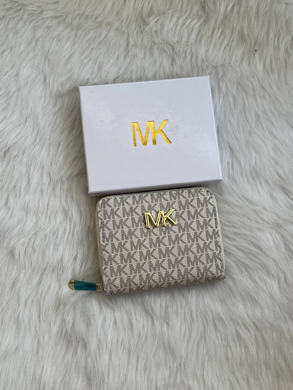 Guchi_109_GG_Marmont_Wallet_With_Box