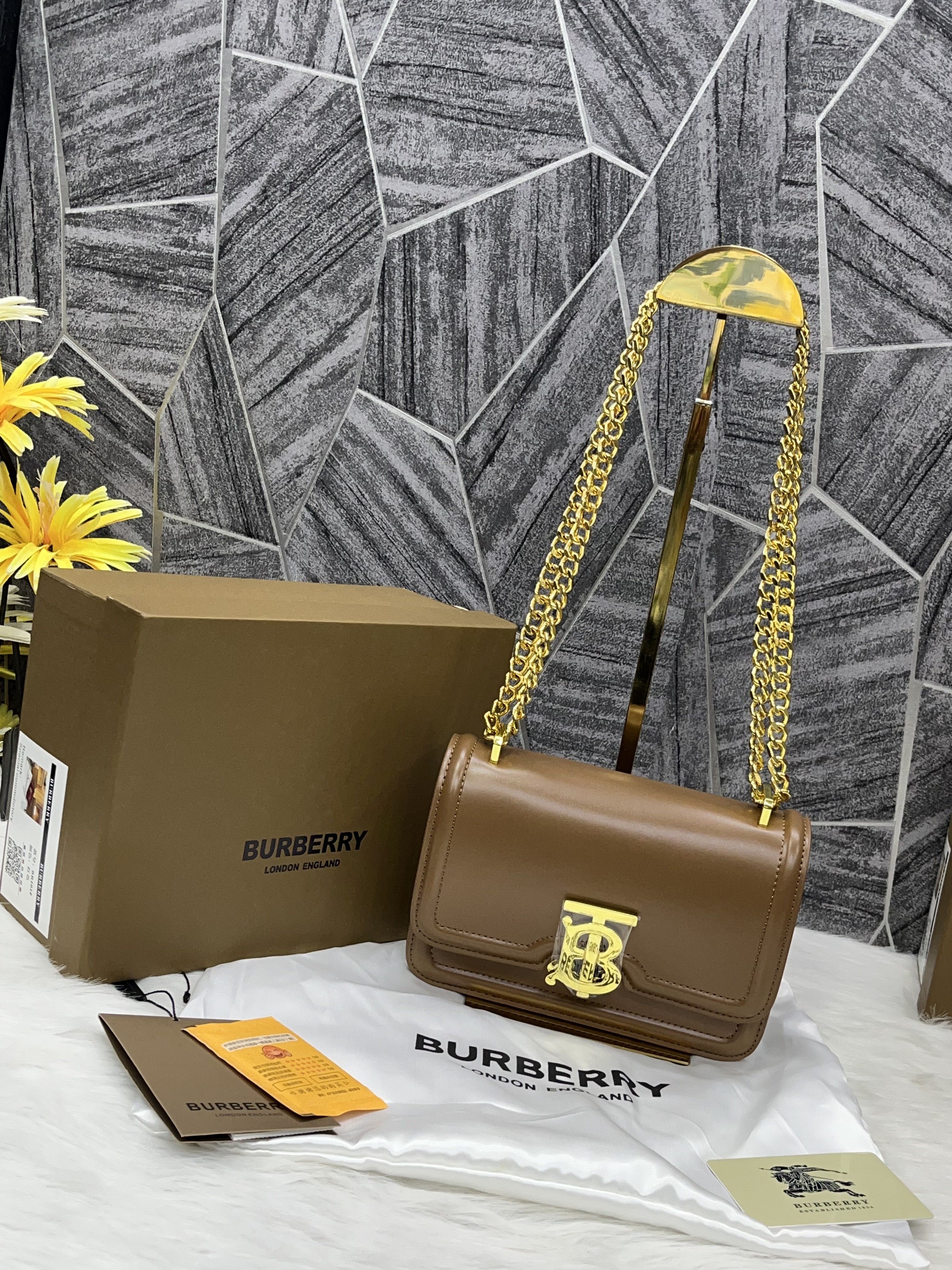 Burbery_TB_CalfSkin_Brown_Sling_With_OriginalBox