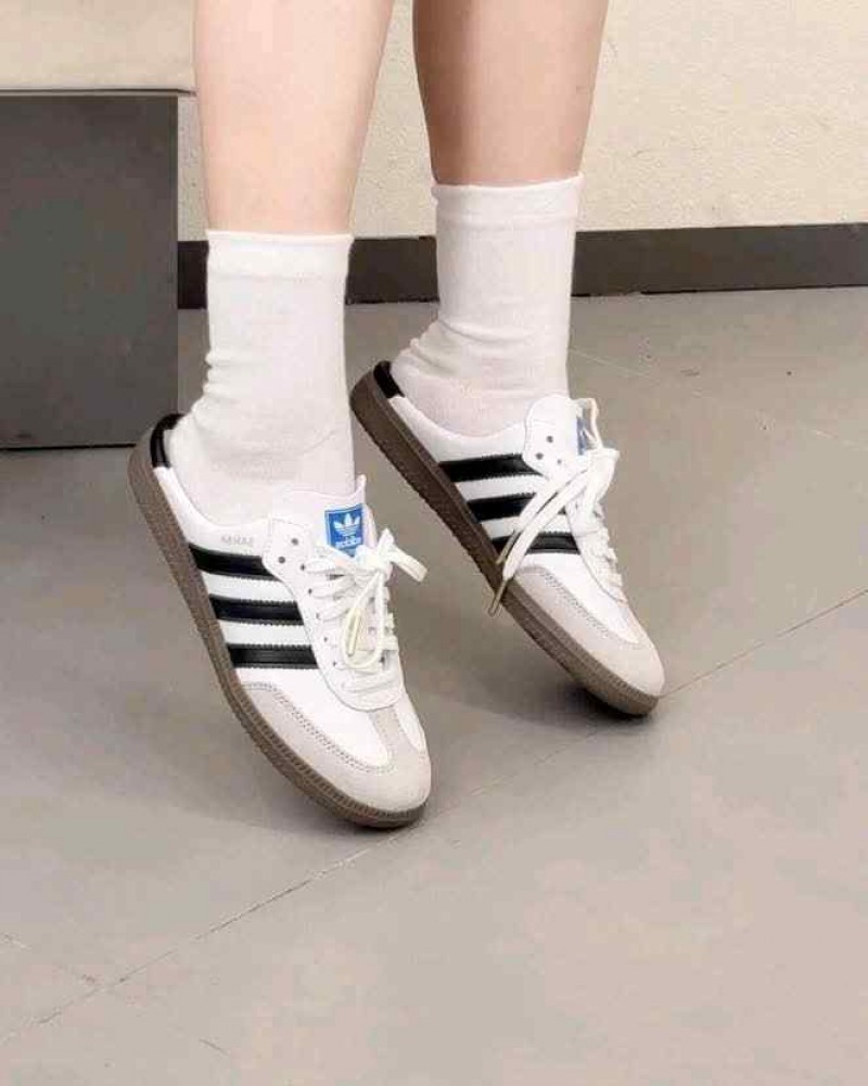 ADIDAAS SAMBA MULE WHITE   187