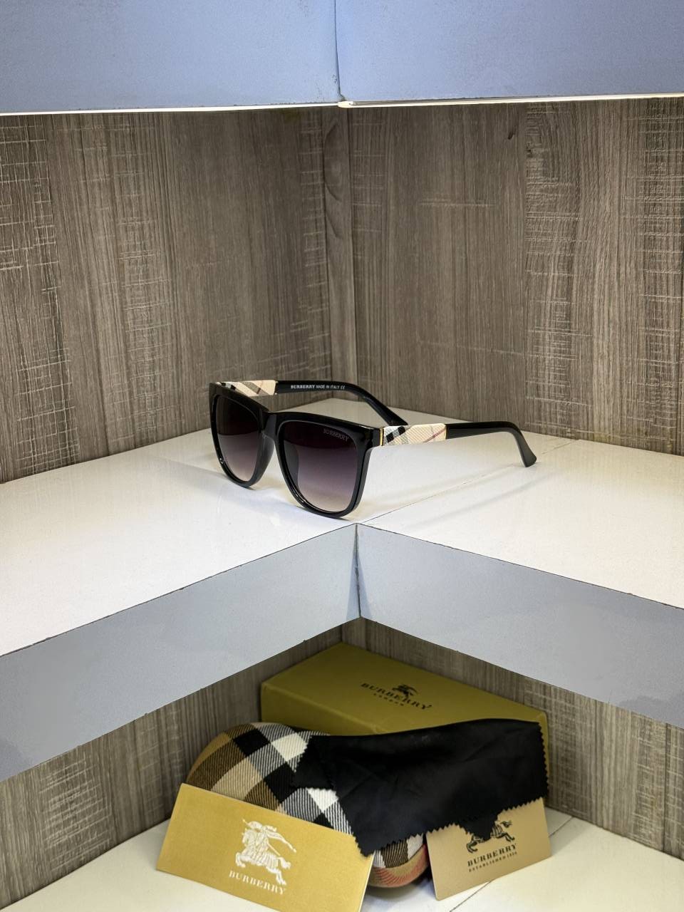 Burberr 3099 sunglass