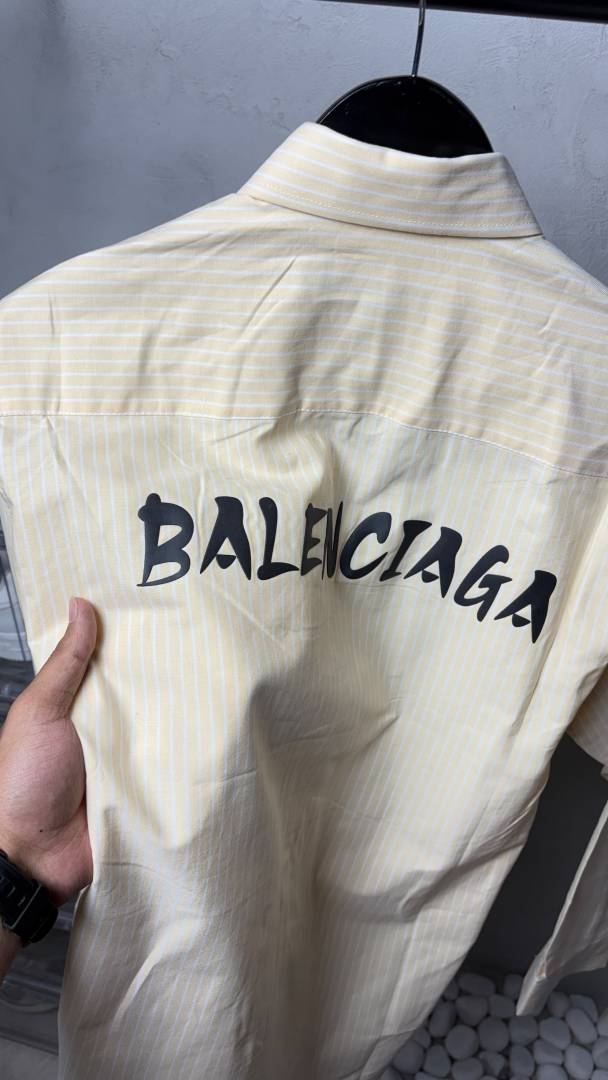 Balenciag premium Shirts 2832