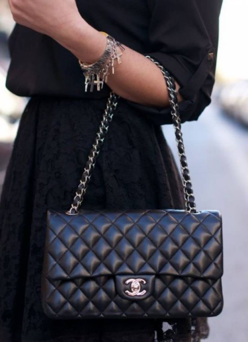 Chennel_Classic_Jumbo_Flap_Shoulder_Bag_With_OG_Box_&_Dust_Bag_(Black-113)