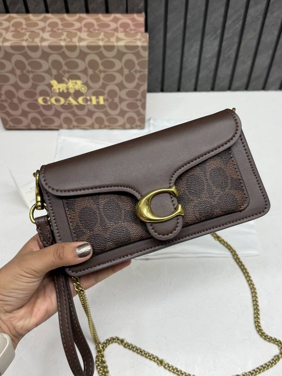 Coacch Tabby 19 Chain Clutch SuperHighend Quality 11 With OriginalBox & DustCover