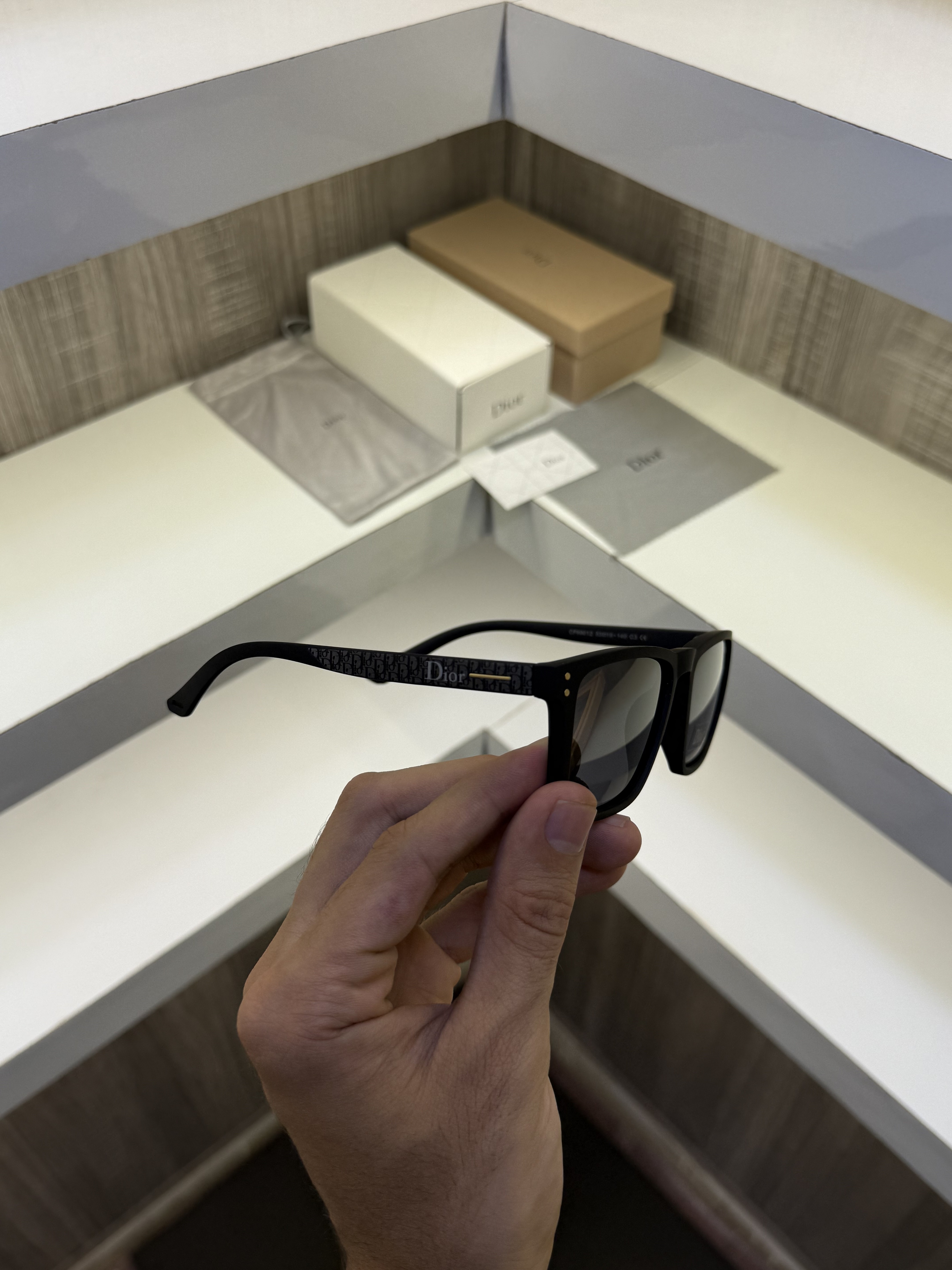 Diyor 69012 Premium sunglass (MATT)