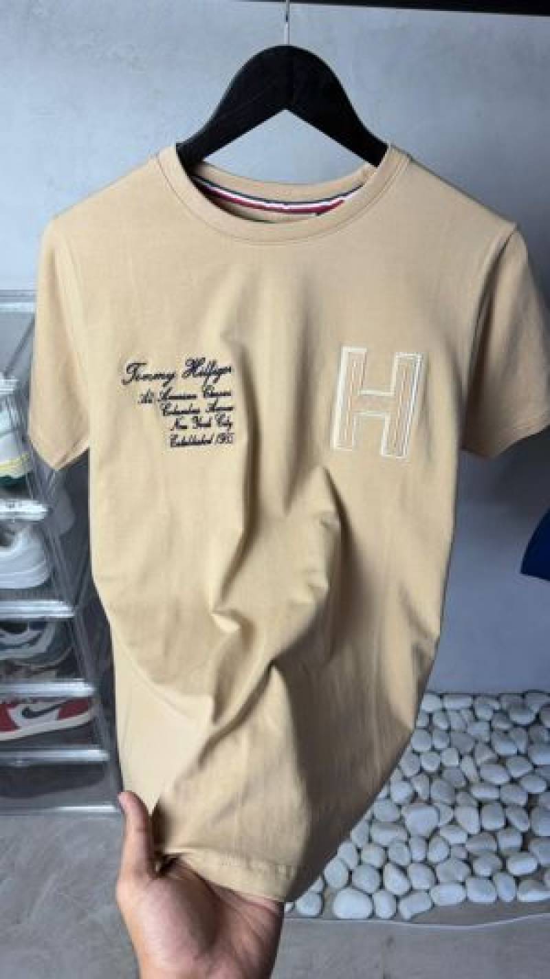 Tomm_ Hilfiger Premium T-Shirt 1565. Sale offer VS1000