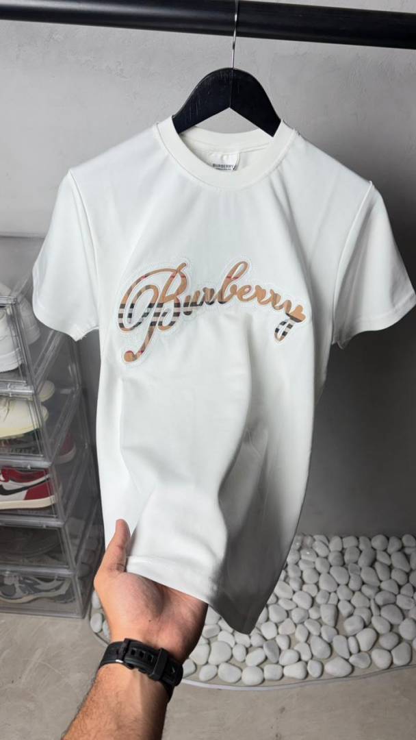 Burbery Premium T-Shirt 2123