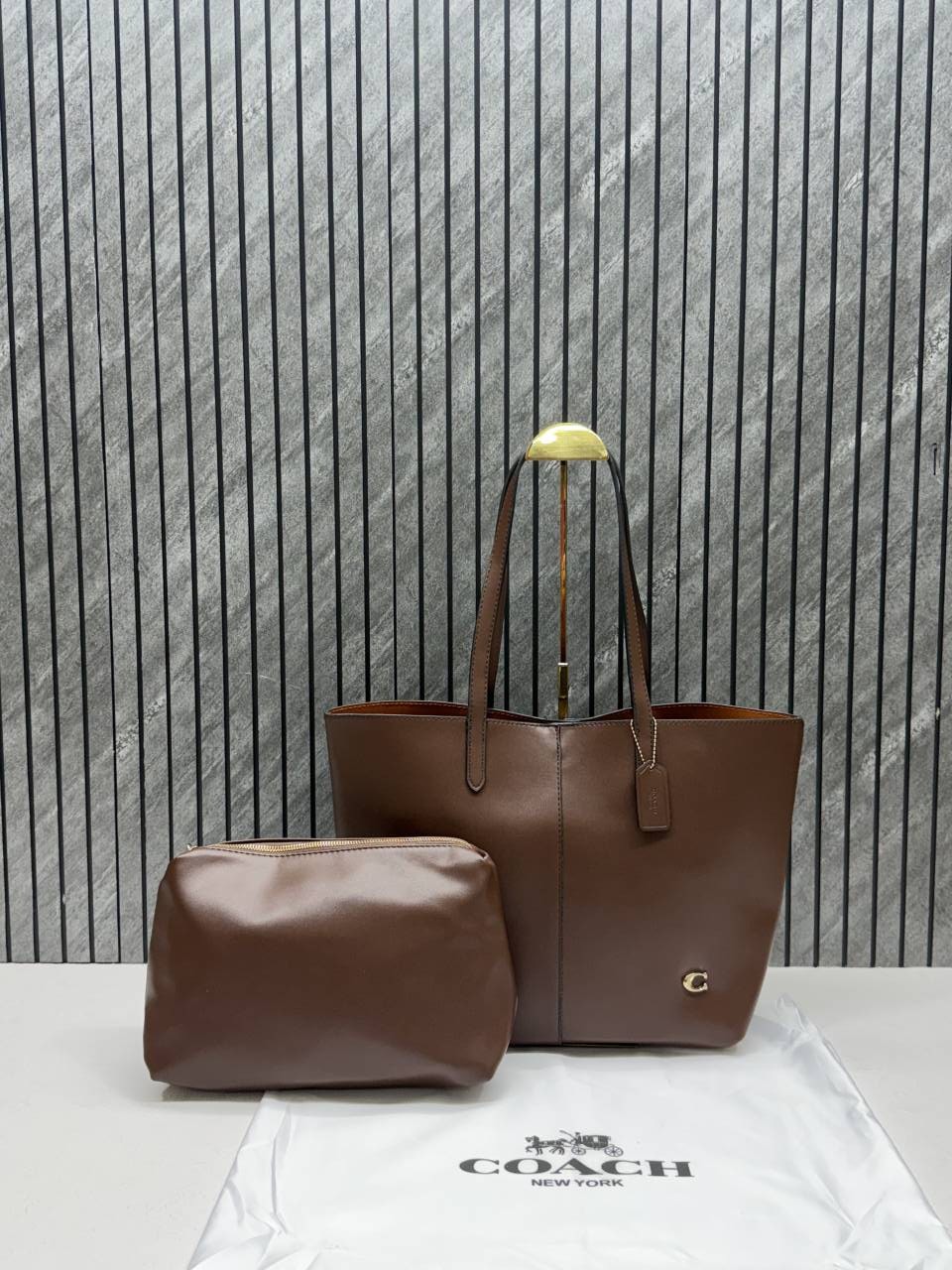 Coacchh Coffee North Tote With DustCover & Pouch