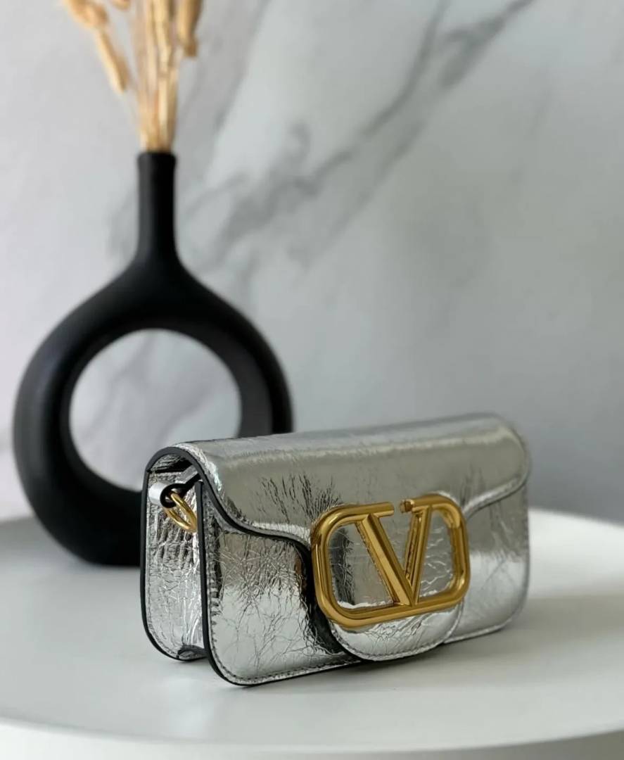 Valentynoo_VLogo_Silver_Small_ShoulderBag_With_OriginalBox_DustCover