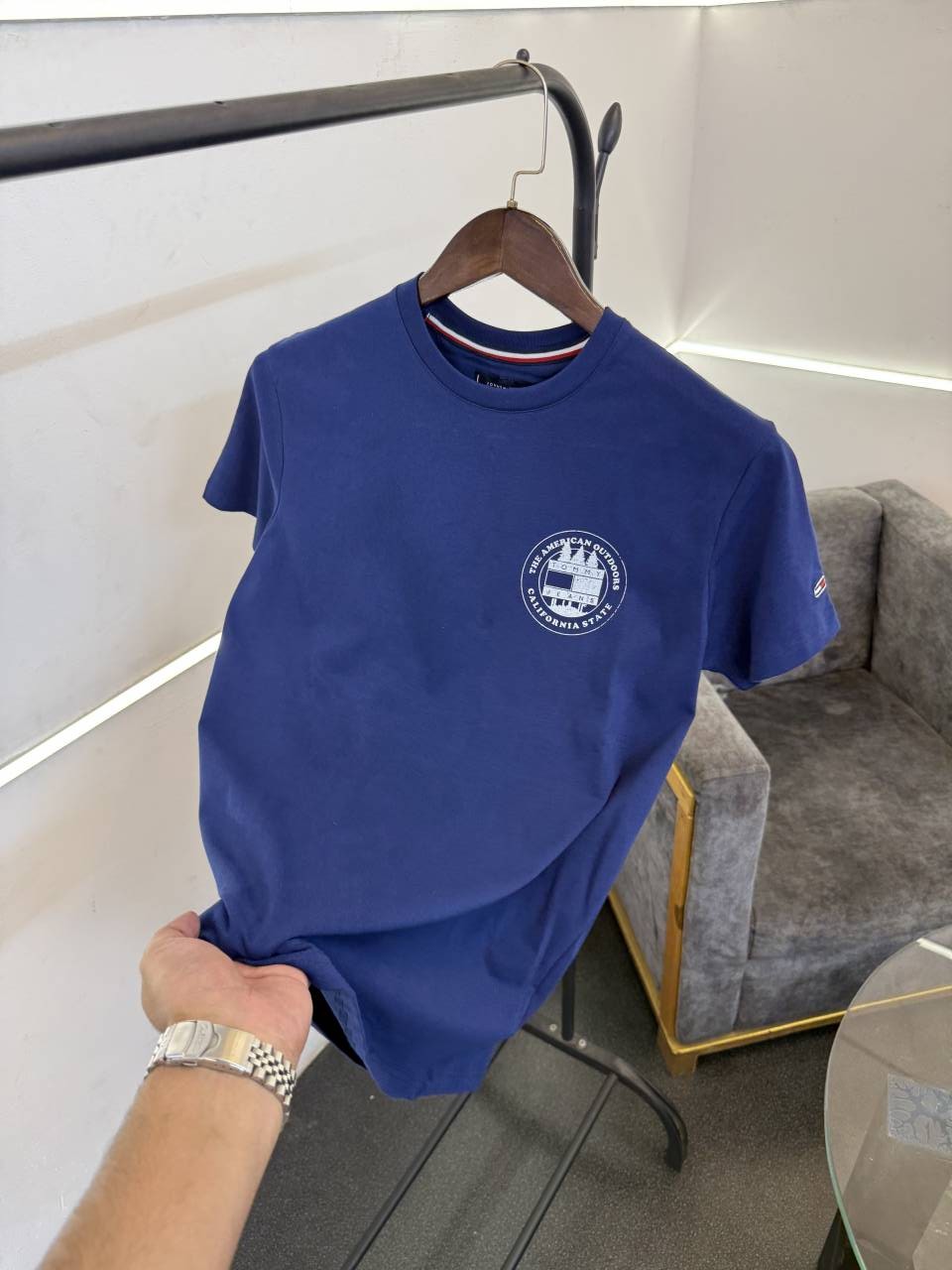 Tommyy hilfiger  blue imported round neck tshirt