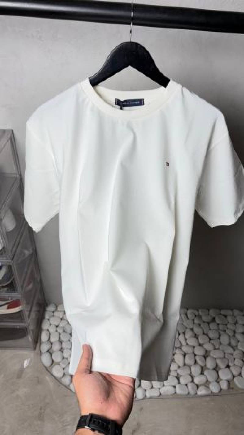 Tomm_ Hilfige_r Premium Round Neck T-Shirt with OG Box Packaging 1575 Sale VS1000