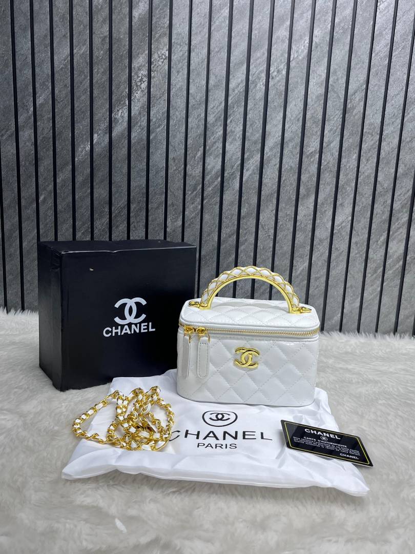 Chennel_Top_Handle_Vanity_Bag_With_OriginalBox