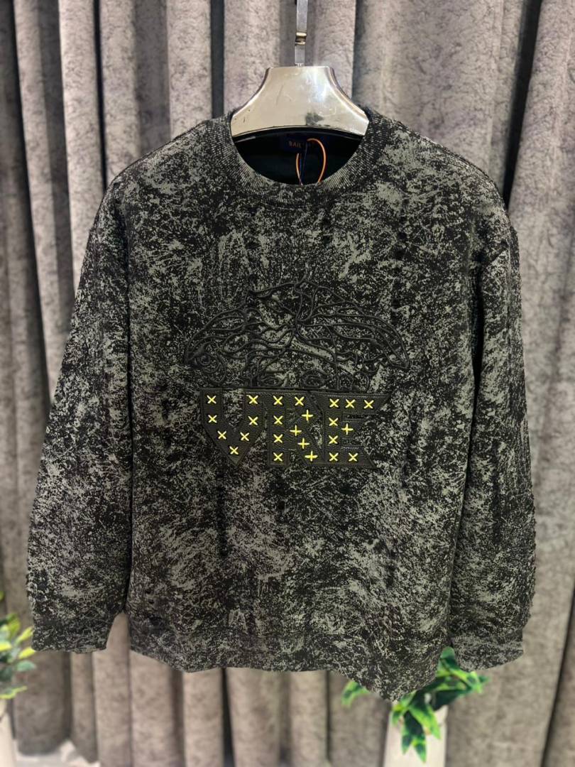 versac-e IMPORTED SWEATSHIRT STORE ARTICLE BLACK