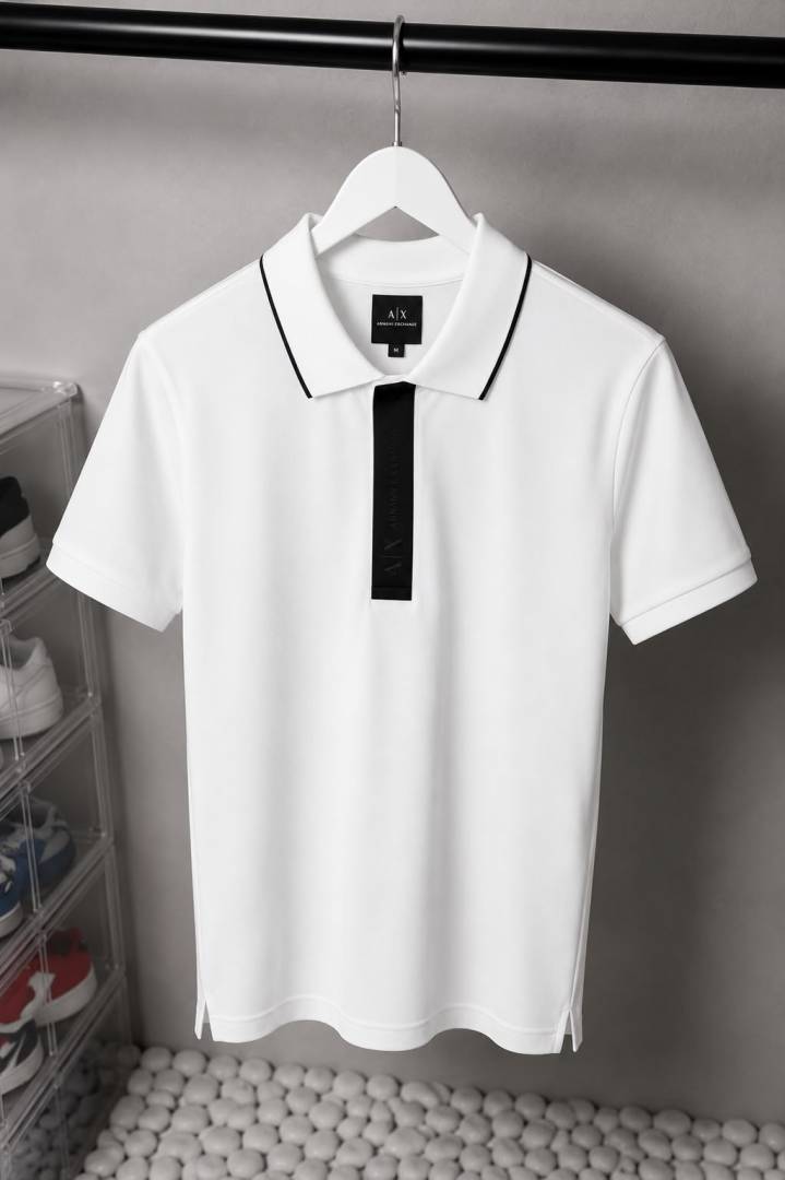 Armaani Exchange premium T shirt..1913 Sale offer VS1000