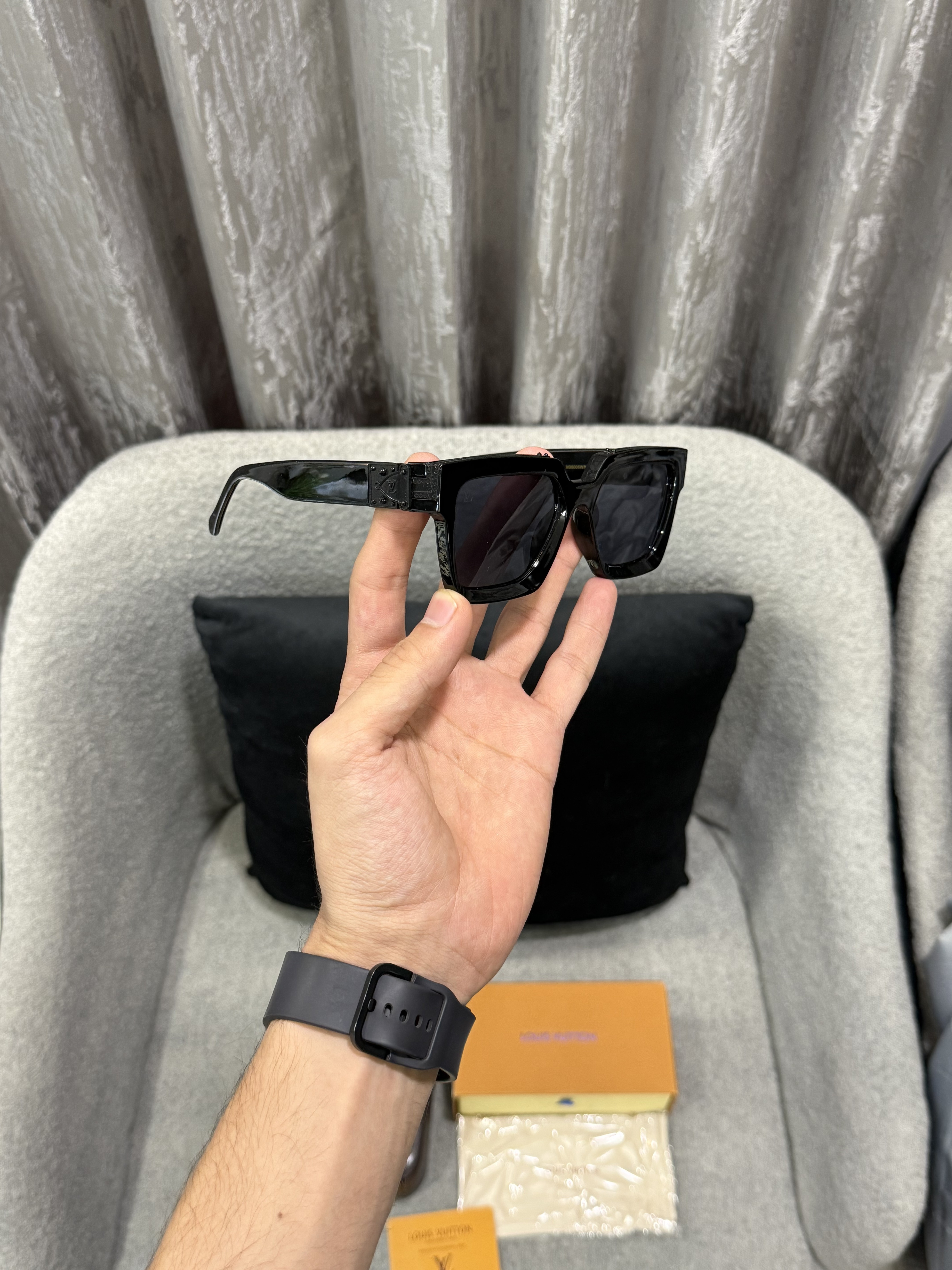 Loius Vutton Millionaire 96006 Premium sunglass