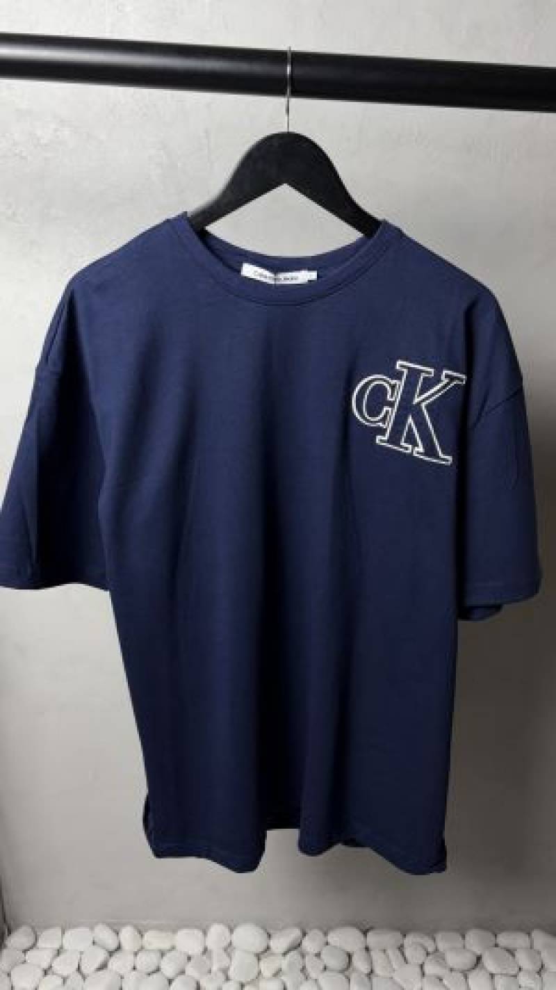 Calvi Klei_n Heavyweight T-Shirt 1151.  sale- offer. VS1000
