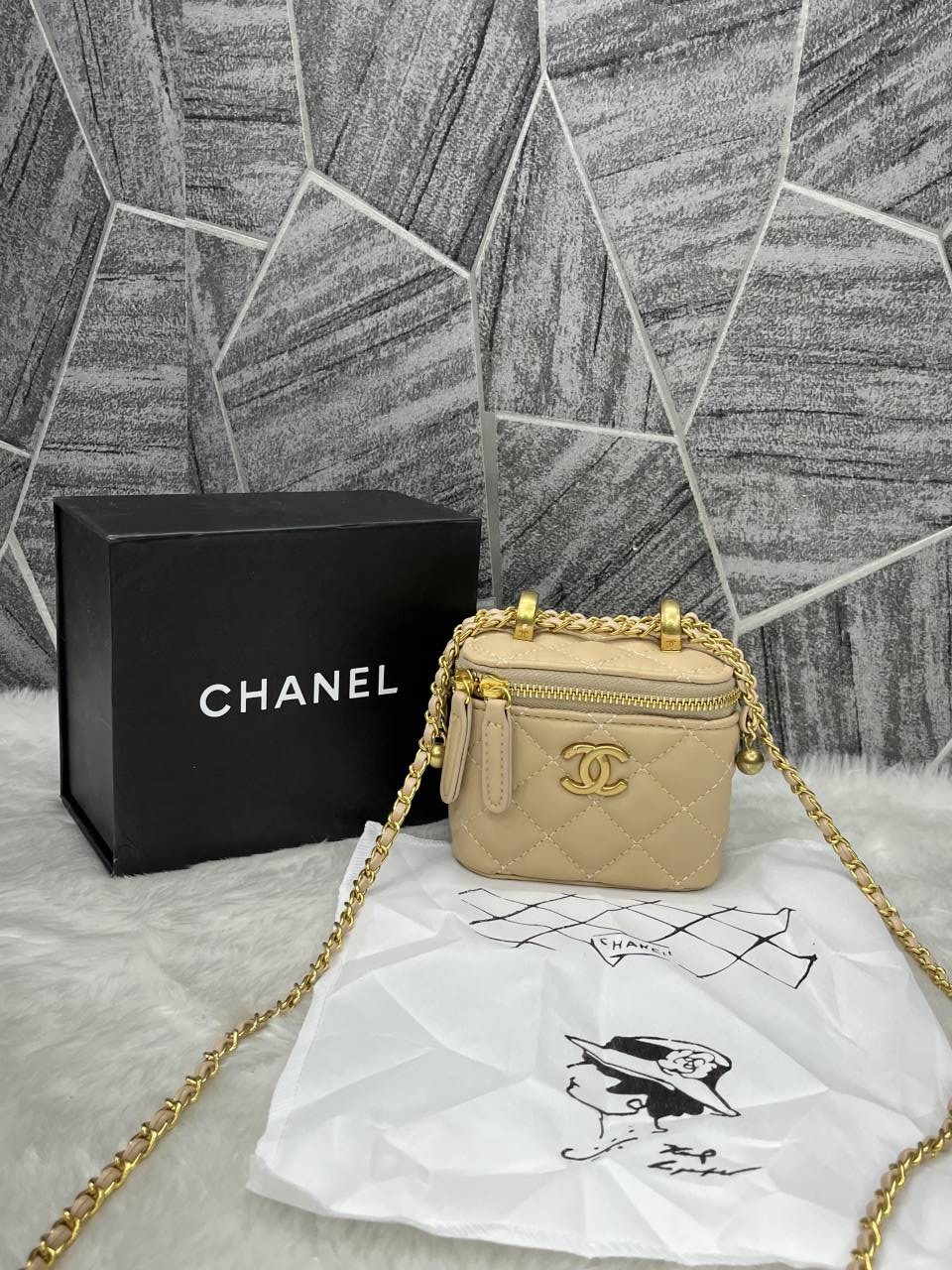 Chennel_fixprice_Vanity_mini_crossbody_bag_with_originalbox