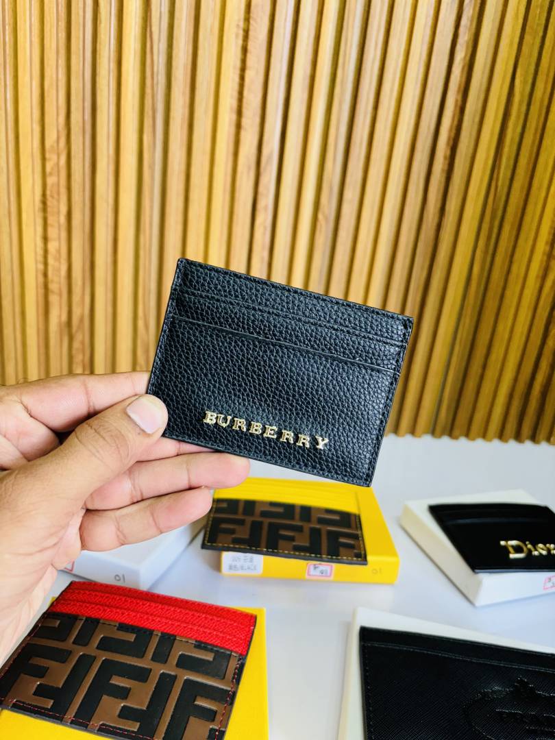 01 BURBERY PREMIUM QUALITY CARD HOLDER WALLET