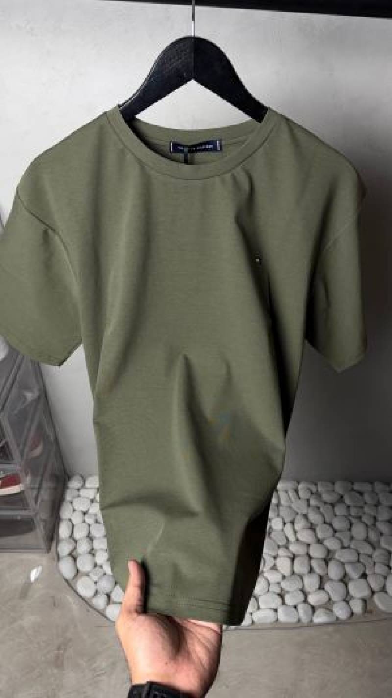 Tomm_ Hilfige_r Premium Round Neck T-Shirt with OG Box Packaging 1573 Sale VS1000
