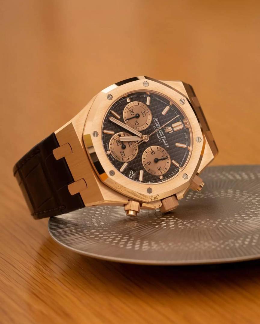 Audemars pigeu_t royal oak chronograph Brown