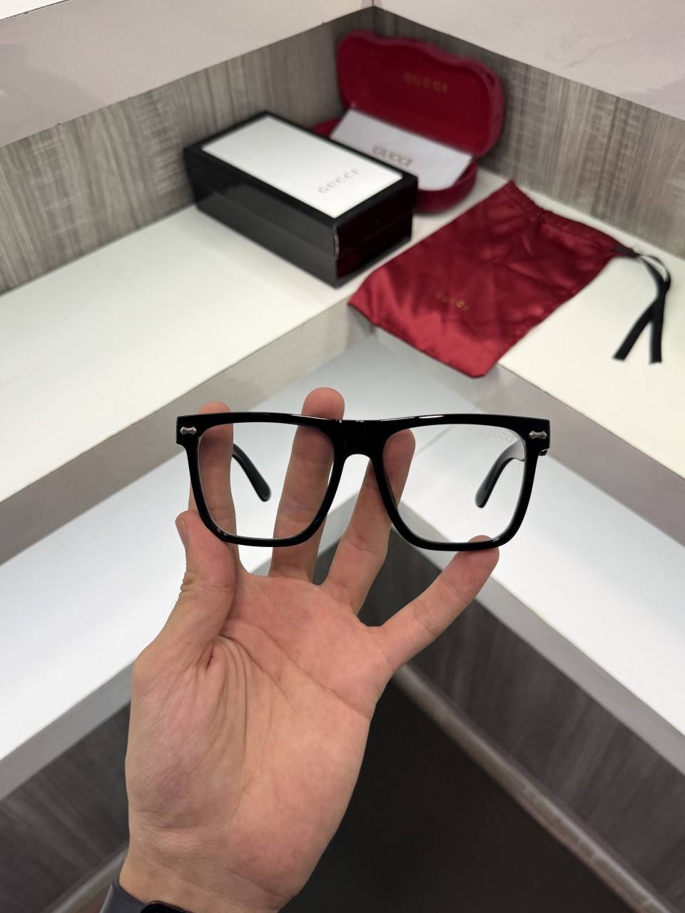 Guchi 1390 Premium Frame