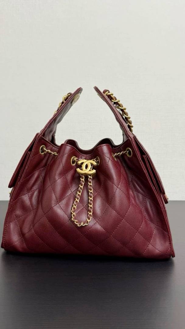 Chennell 25 Highend Quality Wine Small Size With Original Magnet Box & CarryBag