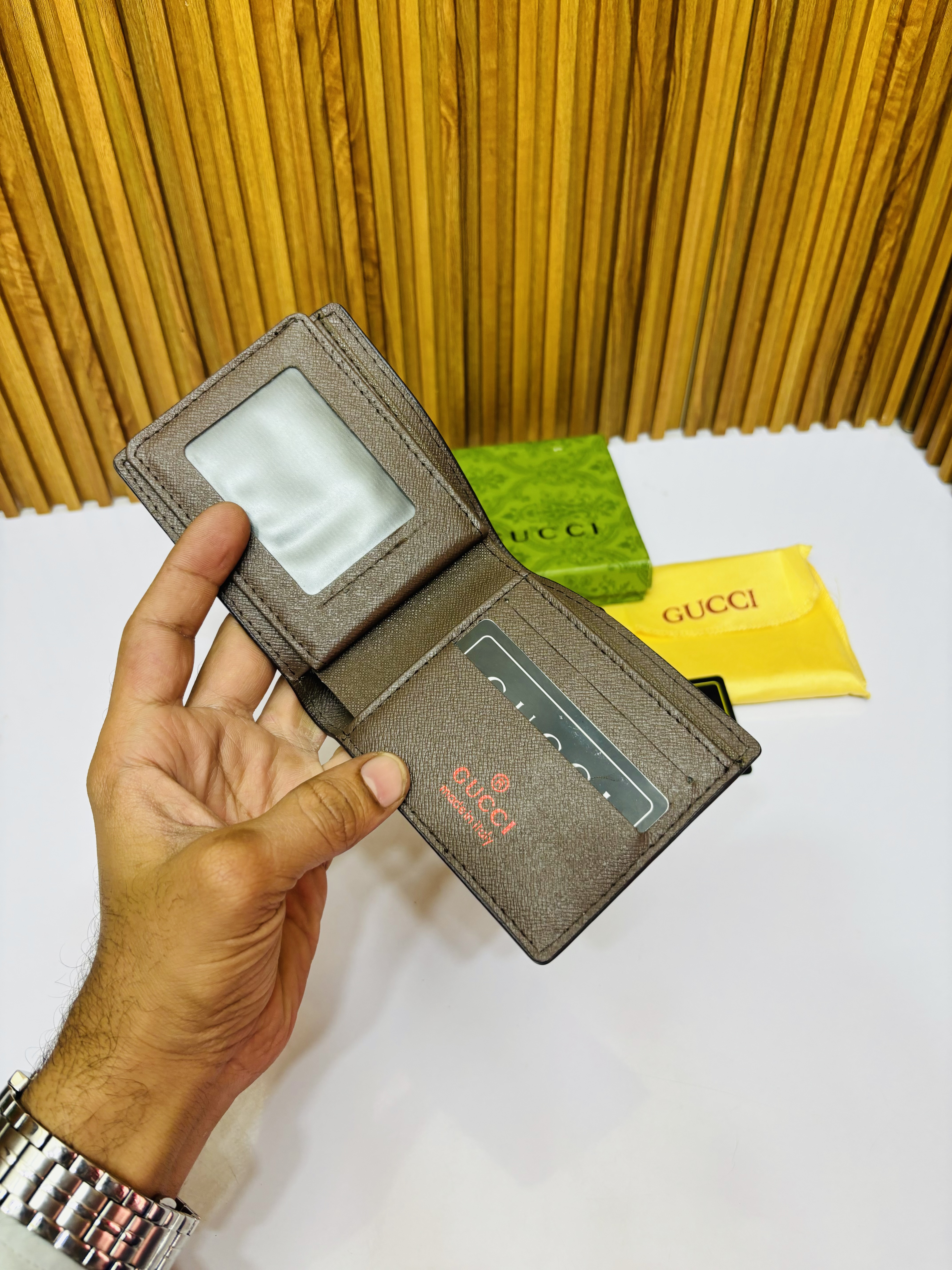 105 GUCHI PREMIUM QUALITY WALLET