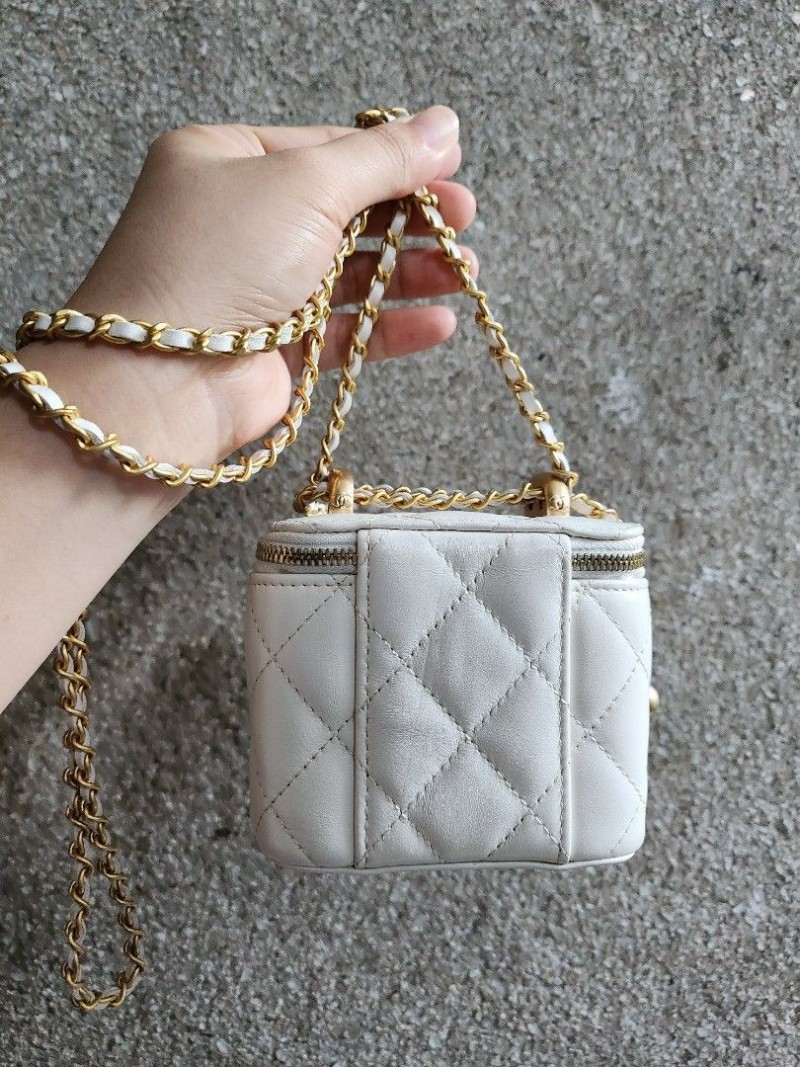 Chennel_Small_Vanity_Premium_Leather_Bag_With_Original_MagnetBox