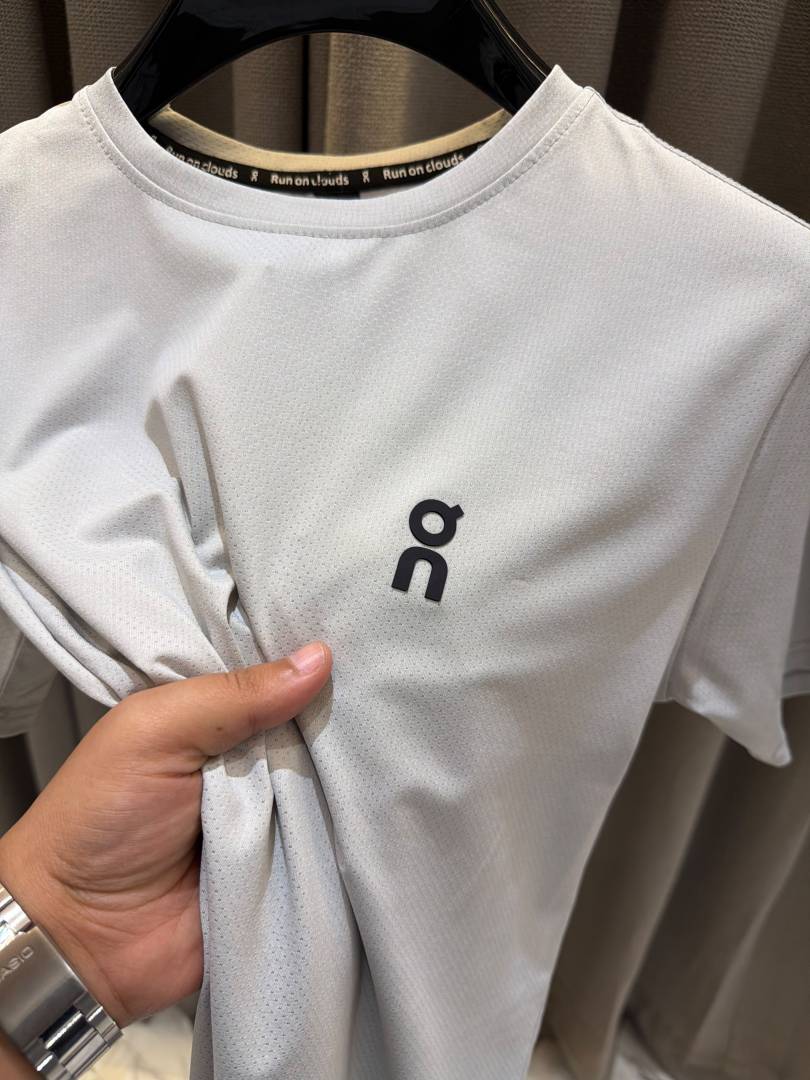On Cloud Round Neck T-shirt Light Grey