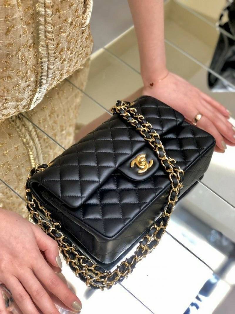 Chennel_Jumbo_Black_Gold_With_OriginalBox